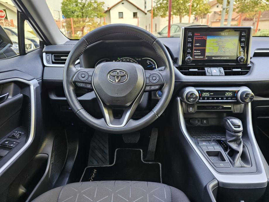 TOYOTA*RAV4*2.5 HYB-218KS*AUT*2022.G*KAMERA*NAVI*LED*JAMSTVO*29900E, fotografija 19