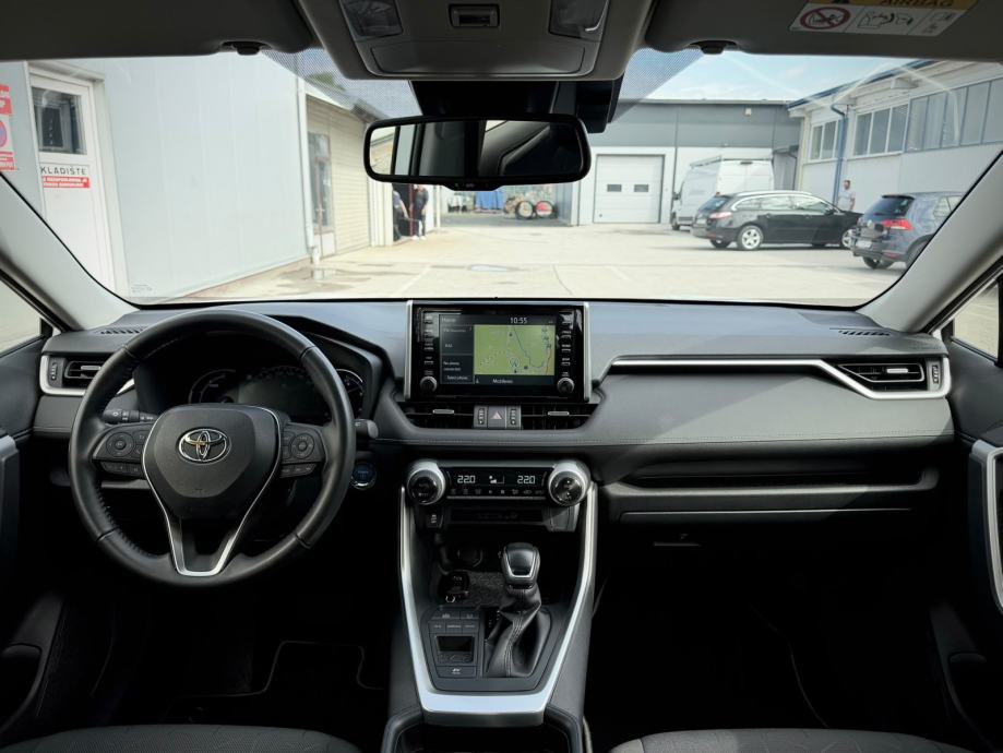 Toyota RAV4 2.5 Hybrid 2020g 57000KM KAMERA JAMSTVO JOŠ 4 GODINE⭐⭐⭐⭐, fotografija 18