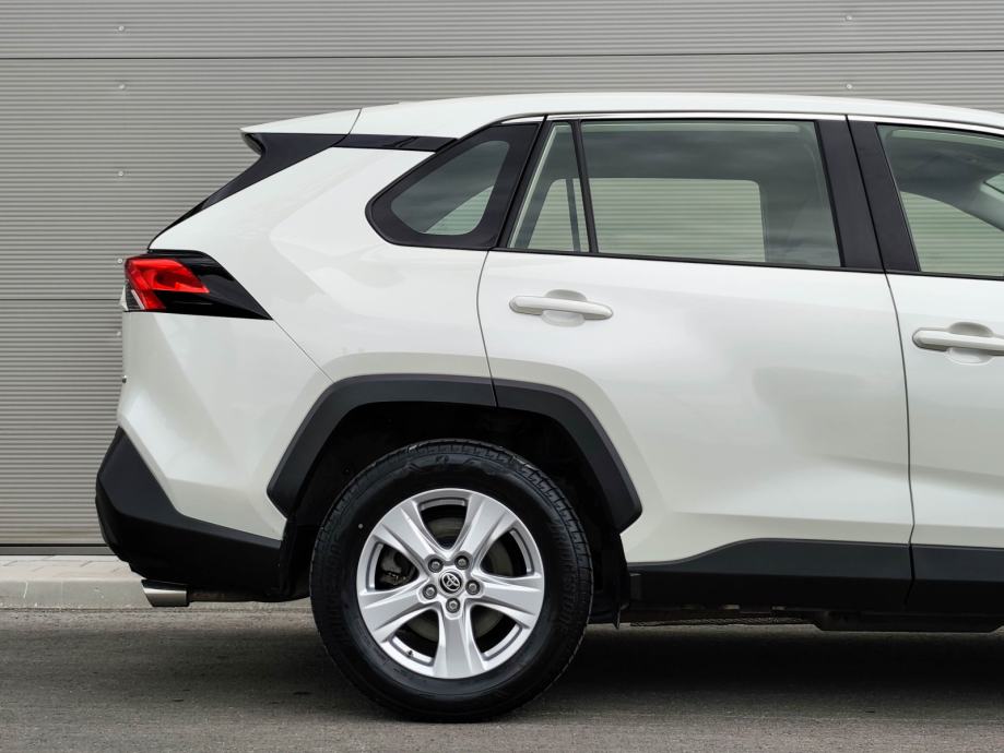 Toyota RAV4 2.5 Hybrid Active Drive |1.vl |Temp |P.senz |JAMSTVO, fotografija 12
