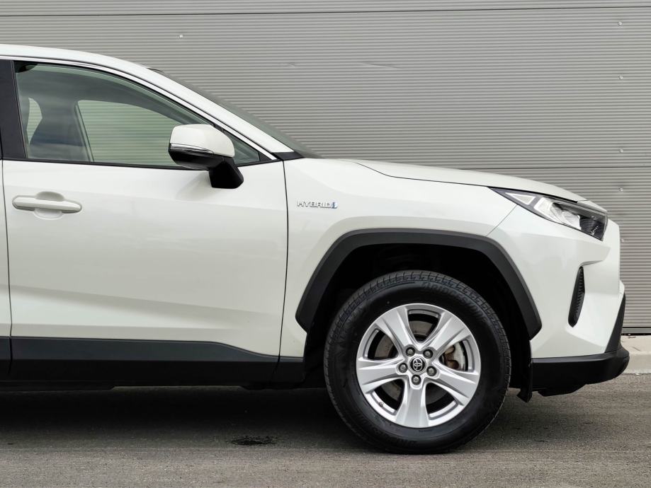 Toyota RAV4 2.5 Hybrid Active Drive |1.vl |Temp |P.senz |JAMSTVO, fotografija 13