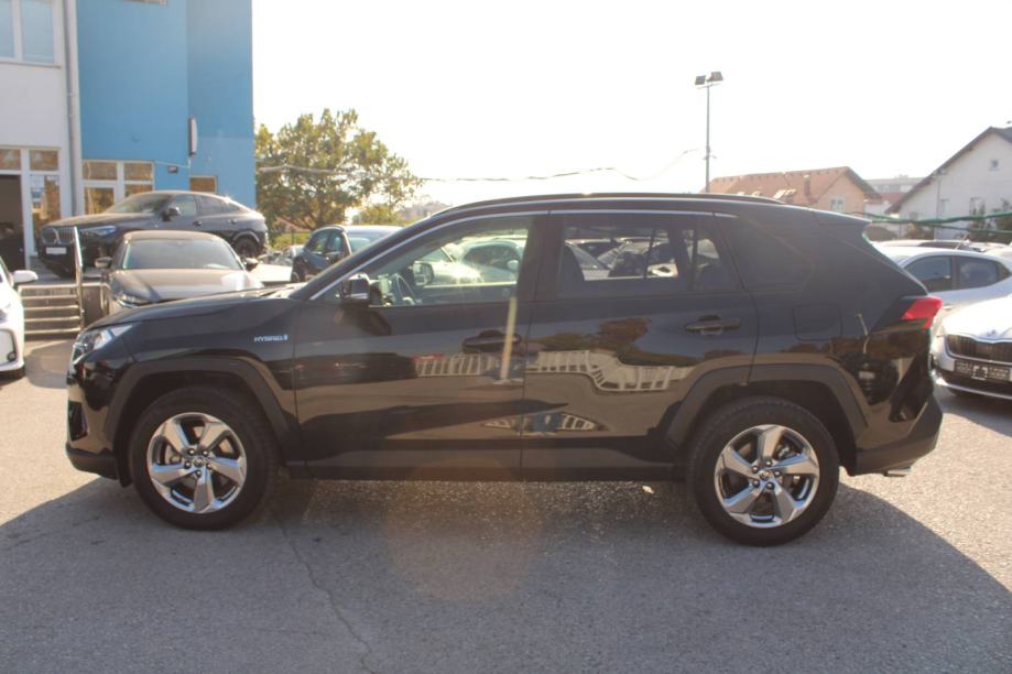 Toyota RAV4 2.5 Hybrid AUTOMATIK *NAVIGACIJA, KAMERA*, fotografija 8