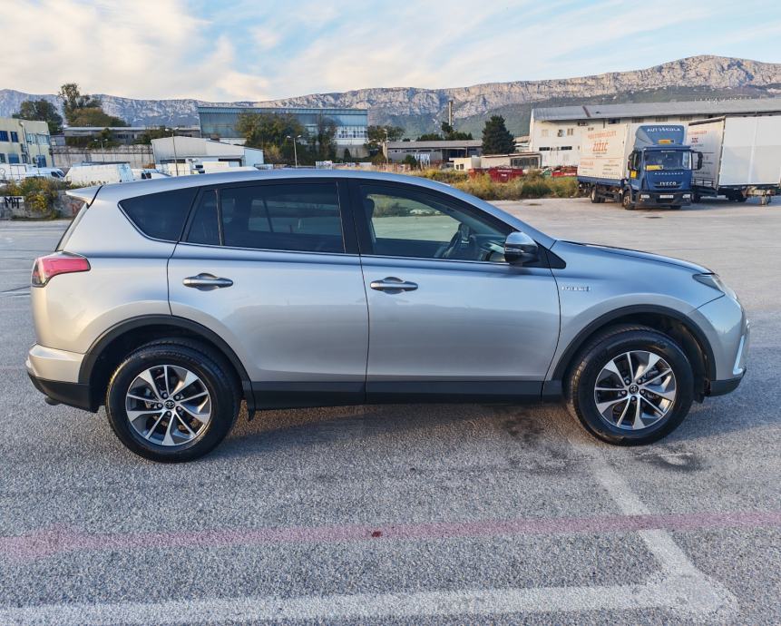 Toyota RAV4 2,5 - Hybrid - Elegant - AWD, fotografija 3