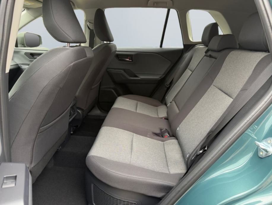 Toyota RAV4 2,5 HYBRID, fotografija 12