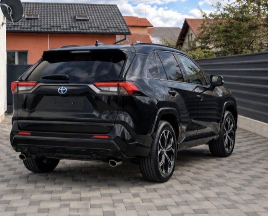 Toyota RAV4 2,5 PLUG-iN Hybrid 4x4//automatik//KAMERA,KUKA//, fotografija 3