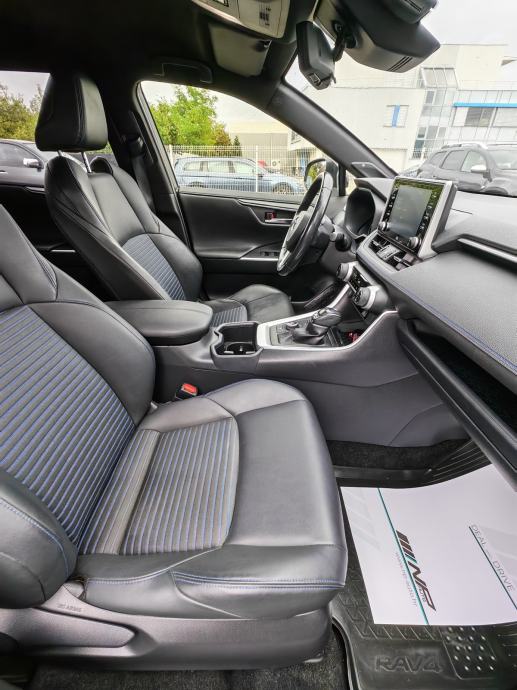 Toyota RAV4 2.5 VVT-i Hybrid STYLE, fotografija 13