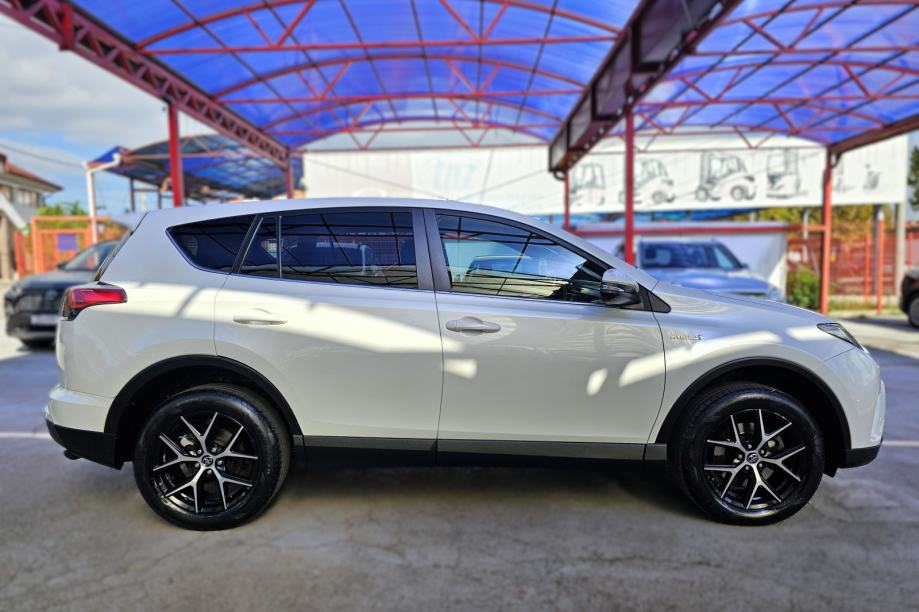 TOYOTA*RAV4*2017.g*2.5 HYBRID-200KS*AUTOMATIC*DESIGN*KAMERA*LED*19980E, fotografija 3