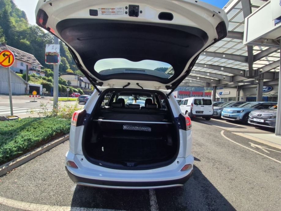 Toyota RAV4 LIMITED 2.5 HYBRID 4WD AUT-SLO-1.LAST-KAM-JAMSTVO, fotografija 9