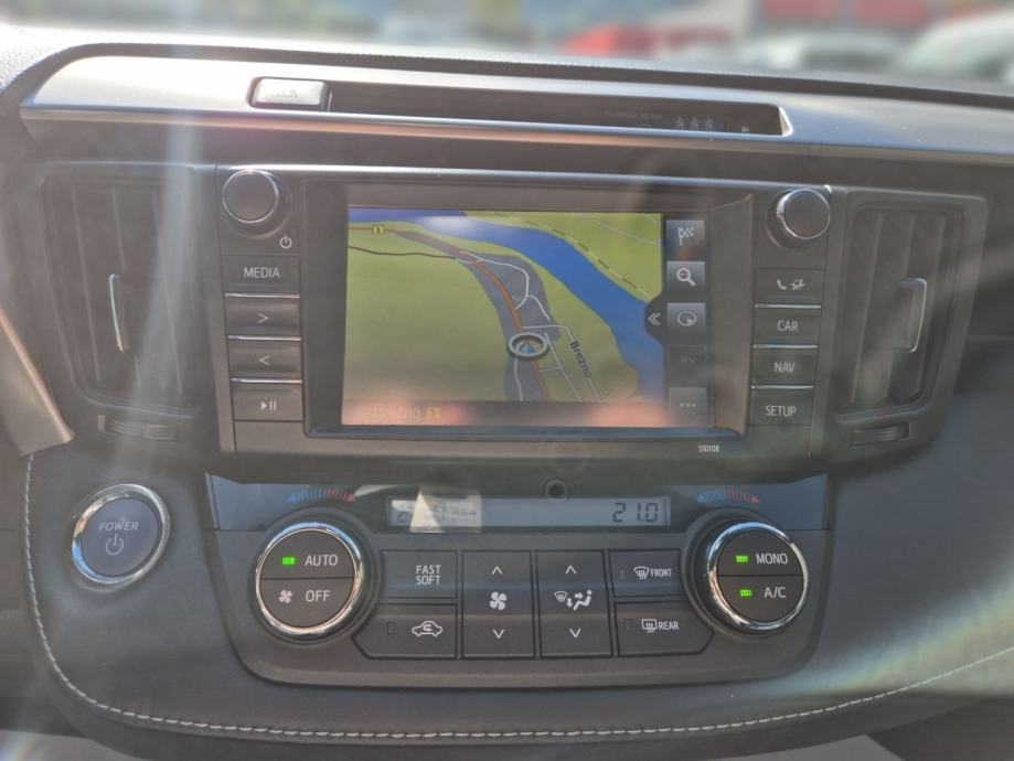 Toyota RAV4 LIMITED 2.5 HYBRID 4WD AUT-SLO-1.LAST-KAM-JAMSTVO, fotografija 13
