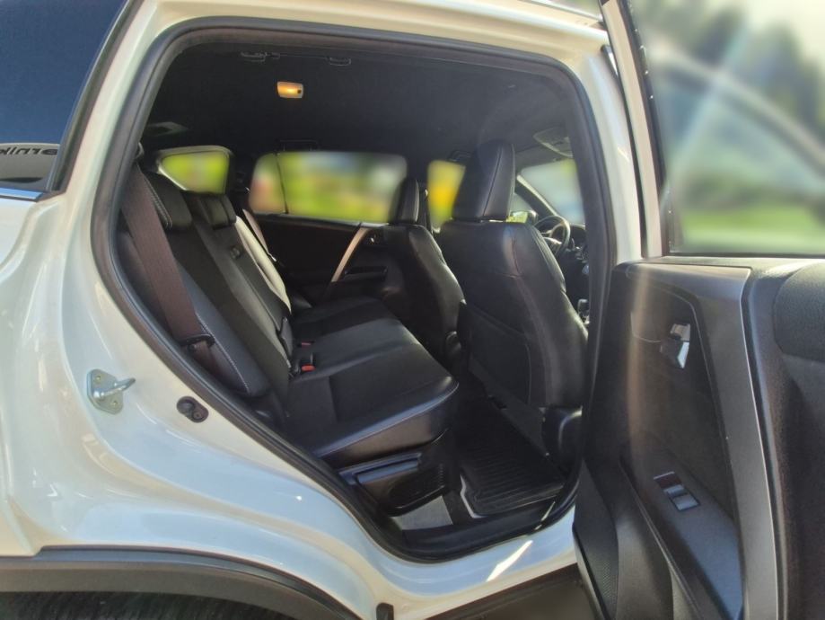 Toyota RAV4 LIMITED 2.5 HYBRID 4WD AUT-SLO-1.LAST-KAM-JAMSTVO, fotografija 14