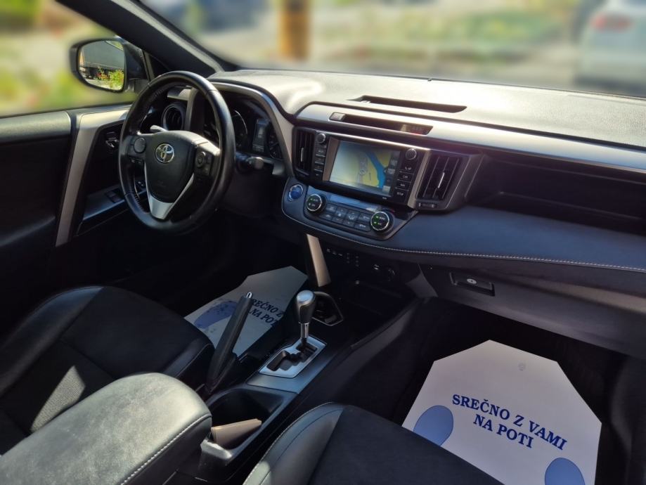 Toyota RAV4 LIMITED 2.5 HYBRID 4WD AUT-SLO-1.LAST-KAM-JAMSTVO, fotografija 15