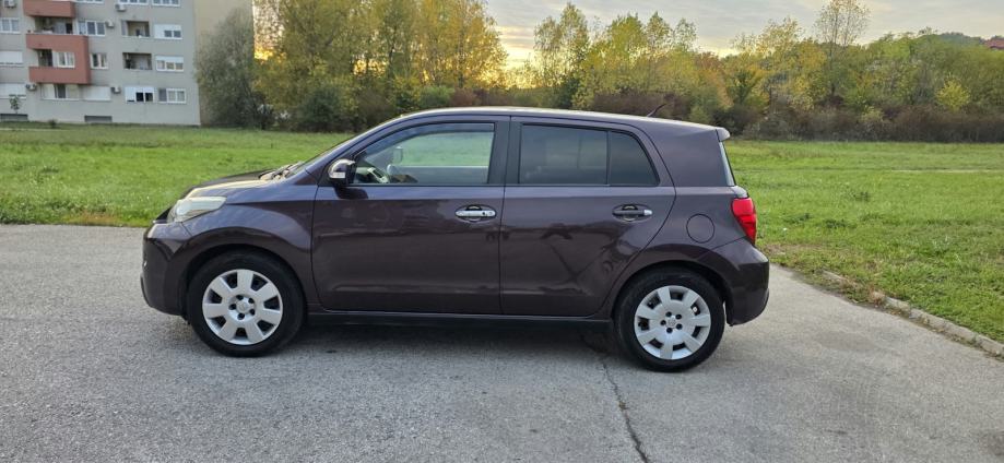 Toyota Urban Cruiser 1,33 reg. do 10/27, Super stanje, pogled izvana - slika 2