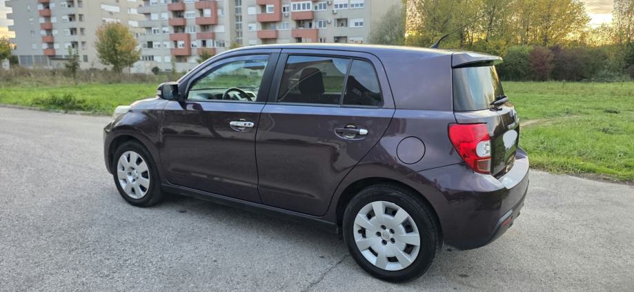 Toyota Urban Cruiser 1,33 reg. do 10/27, Super stanje, fotografija 19