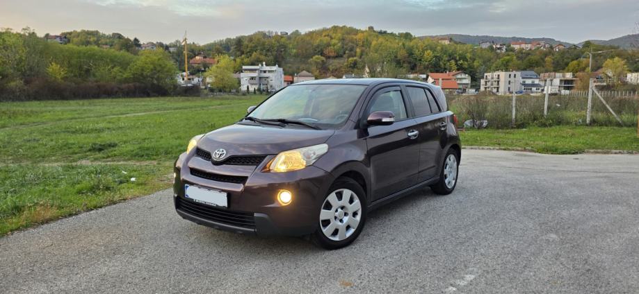Toyota Urban Cruiser 1,33 reg. do 10/27, Super stanje, pogled izvana - slika 5