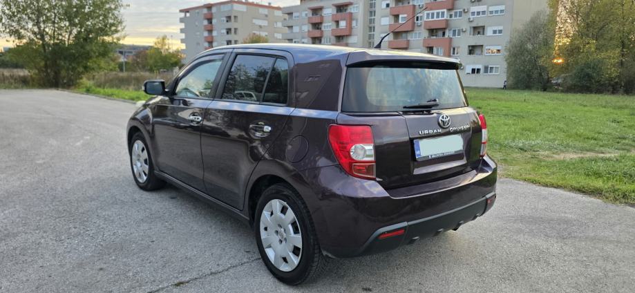 Toyota Urban Cruiser 1,33 reg. do 10/27, Super stanje, fotografija 18