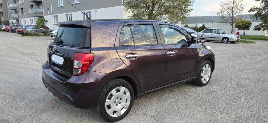 Toyota Urban Cruiser 1,33 reg. do 10/27, Super stanje, fotografija 14