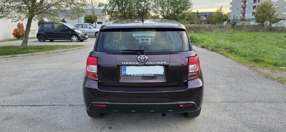 Toyota Urban Cruiser 1,33 reg. do 10/27, Super stanje, fotografija 16