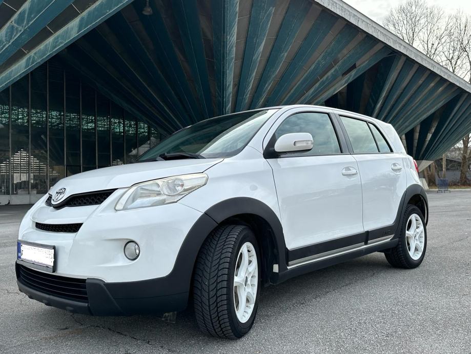 Toyota Urban Cruiser AWD 1,4 D-4D Registriran 30.06.2024., 2009 god.