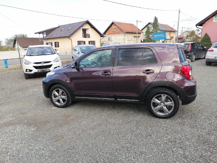 Toyota Urban Cruiser AWD 1,4 D-4D POGON 4 x 4, 2009 god.