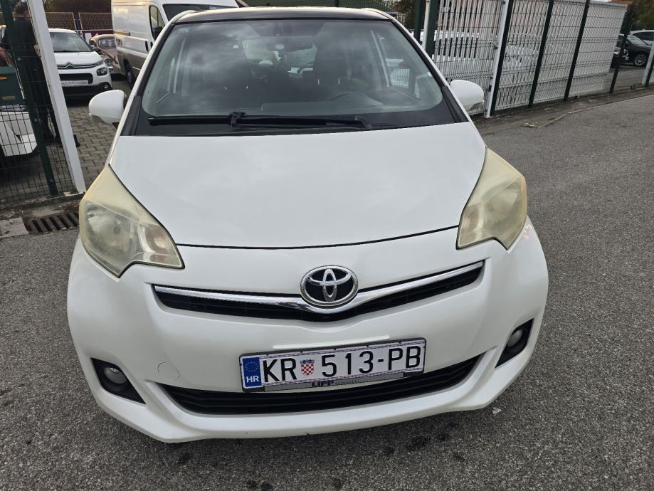 Toyota Verso-S 1.4 D-4-D, pogled izvana - slika 2