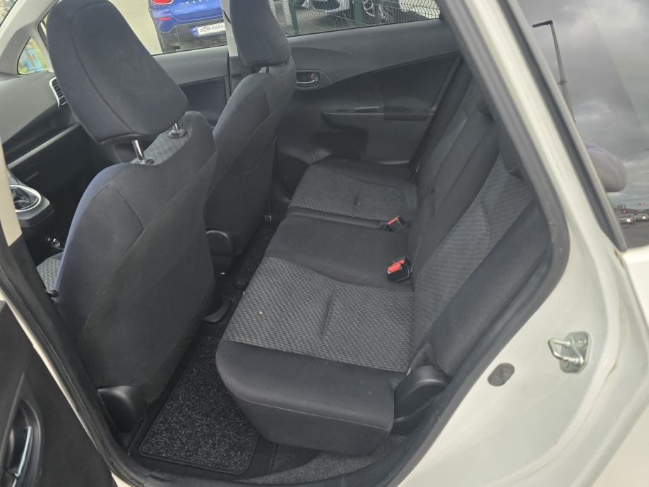 Toyota Verso-S 1.4 D-4-D, fotografija 9