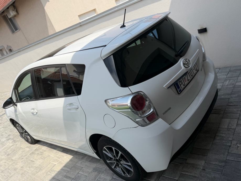 Toyota Verso 1,6 D-4D mod.2015 . PANORAMA/ DIG KLIMA/ NAVIGACIJA, fotografija 4