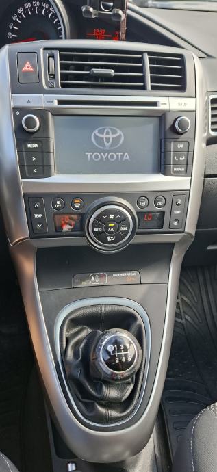 Toyota Verso 1,6 D-4D, fotografija 11