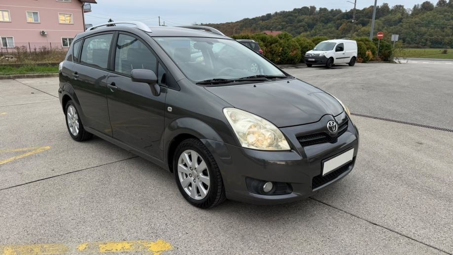Toyota Verso, fotografija 4