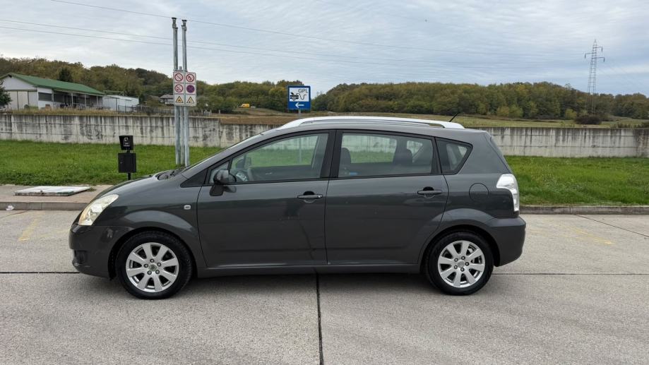 Toyota Verso, fotografija 8