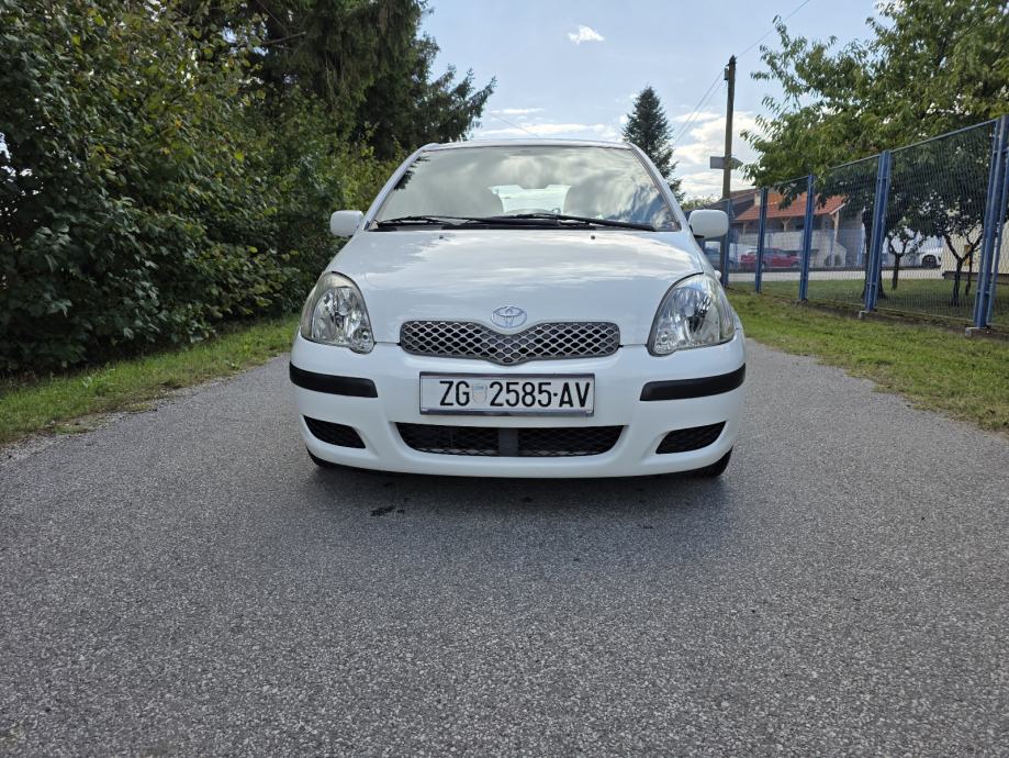 Toyota Yaris 1,0 reg.07/27 1.VLASNIK, fotografija 7