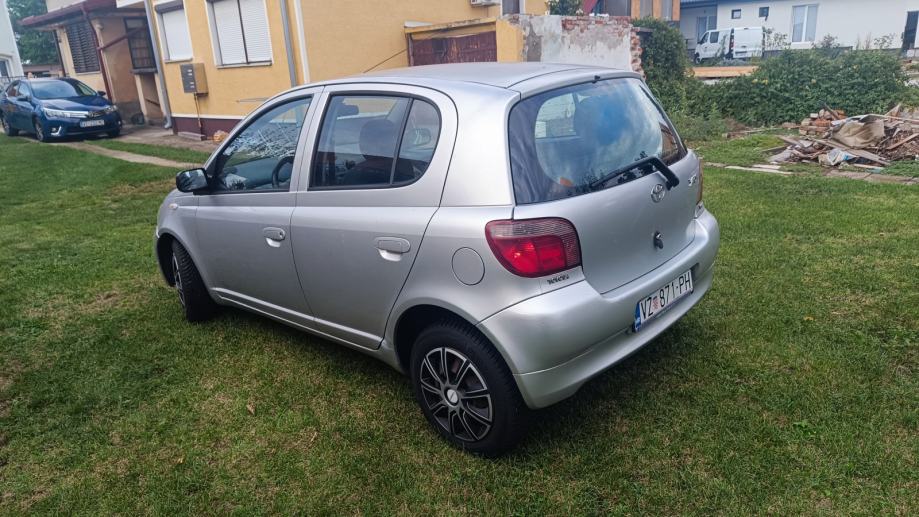 Toyota Yaris 1,0 VVT-i, fotografija 18