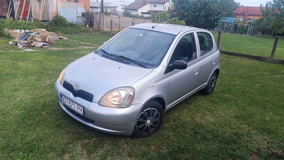 Toyota Yaris 1,0 VVT-i, fotografija 15
