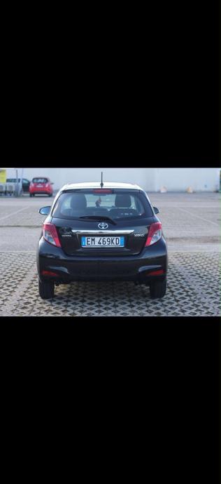 Toyota Yaris 1,3 3 VVT-i, fotografija 3