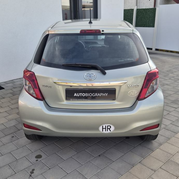 Toyota Yaris 1,3 3 VVT-i Sol ● HR auto● 133.oookm● NAVIGACIJA● KAMERA, fotografija 6