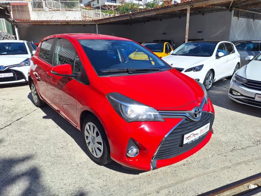 Toyota Yaris 1,4 D-4D 90 KS Euro6 PARKING KAMERA, fotografija 3
