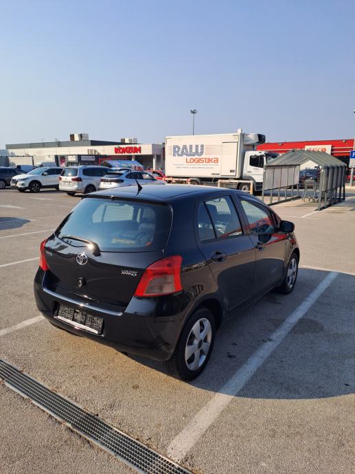 Toyota Yaris 1,4 D-4D automatik, pogled izvana - slika 3