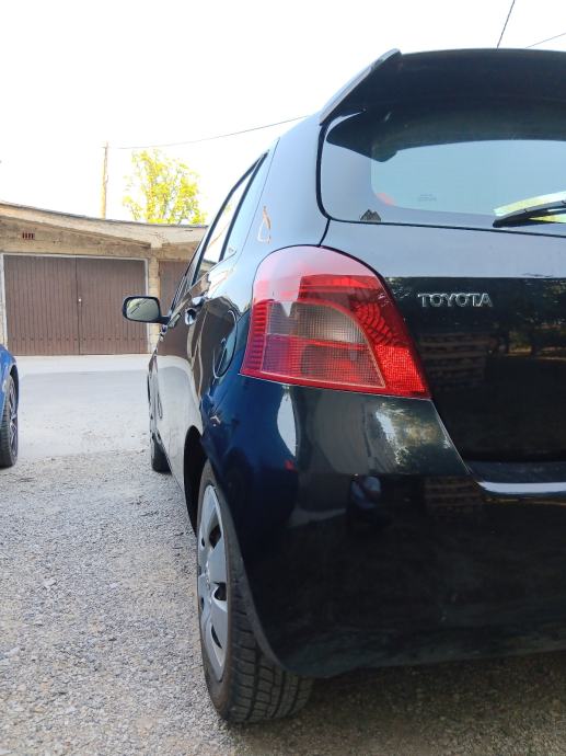 Toyota Yaris 1,4 D-4D, fotografija 9