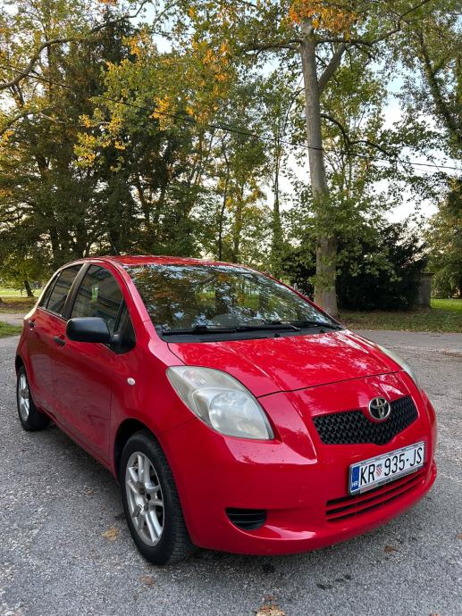 Toyota Yaris 1,4 D-4D, pogled izvana - slika 3