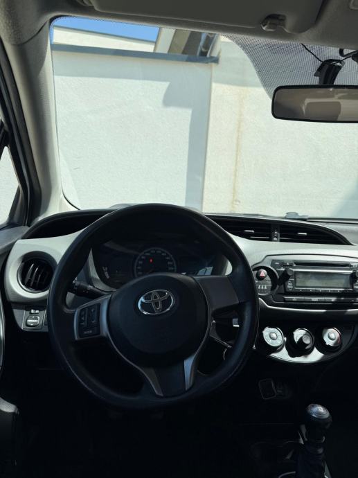 Toyota Yaris 1,4 D-4D, fotografija 8