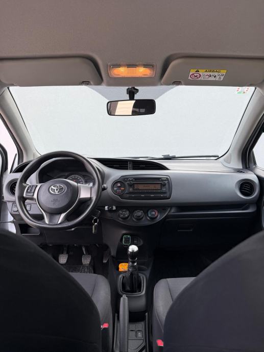 Toyota Yaris 1,4 D-4D, fotografija 8