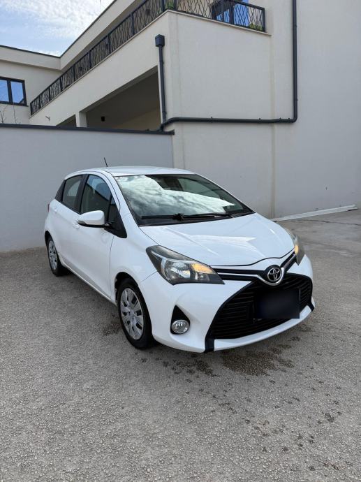 Toyota Yaris 1,4 D-4D, fotografija 3