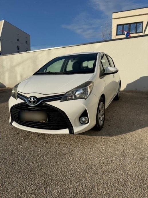 Toyota Yaris 1,4 D-4D, fotografija 3