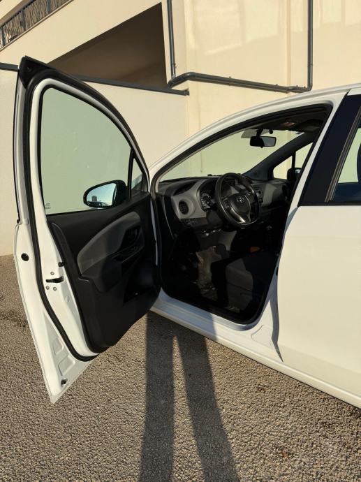 Toyota Yaris 1,4 D-4D, fotografija 10