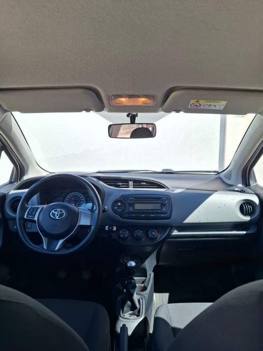 Toyota Yaris 1,4 D-4D, fotografija 10