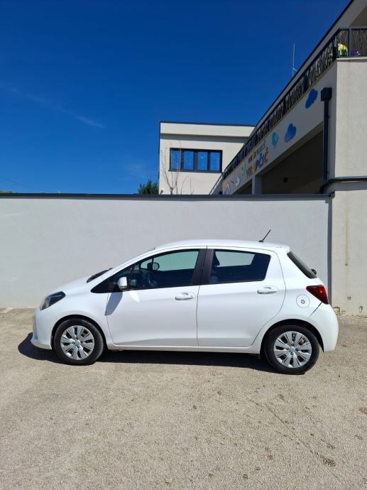 Toyota Yaris 1,4 D-4D, fotografija 5