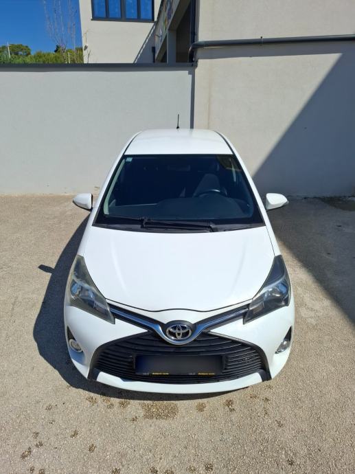 Toyota Yaris 1,4 D-4D, fotografija 2