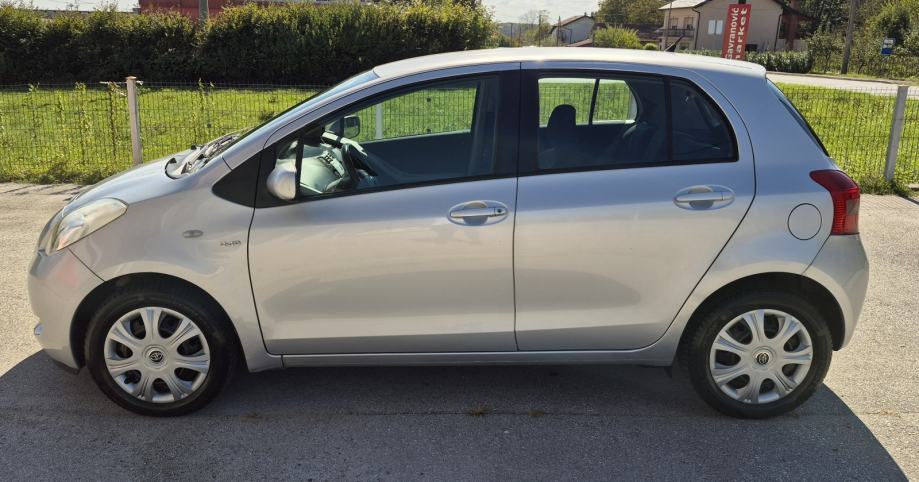 TOYOTA YARIS 1,4D D4D, fotografija 6