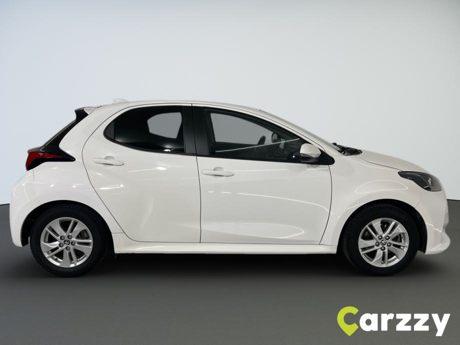 Toyota Yaris 1.5 HSD HB 5D E-CVT SOL, fotografija 4