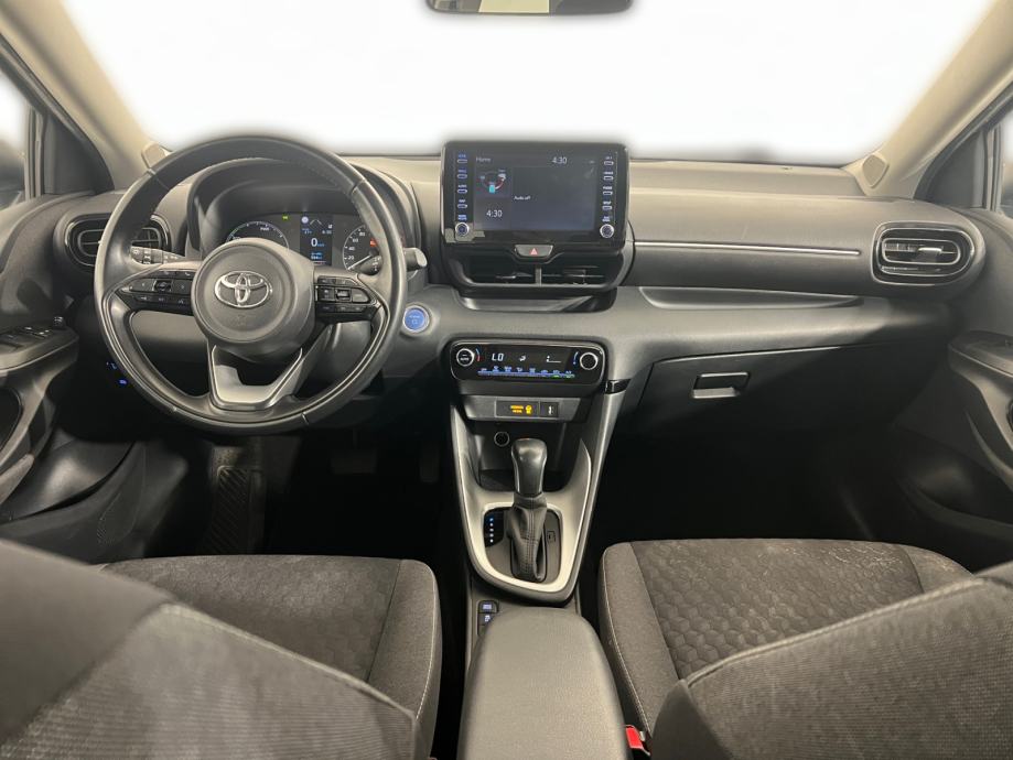 Toyota Yaris 1.5 HSD HB 5D E-CVT SOL, fotografija 18