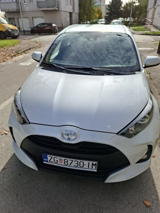 Toyota Yaris, benzin, Sol 1. 5, 125 ks,vvti 92 kw, g.2021/12, 23/12, fotografija 13