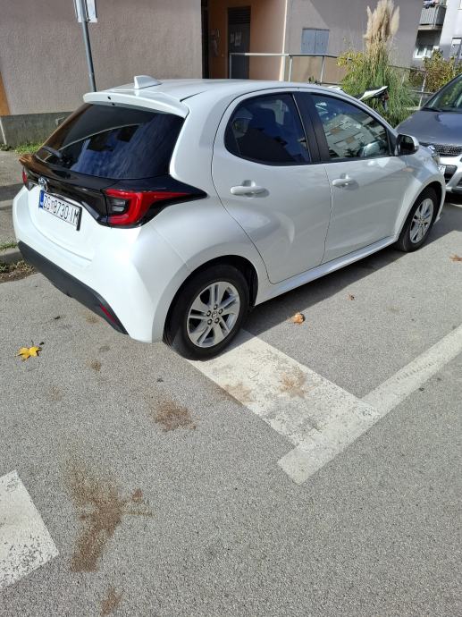 Toyota Yaris, benzin, Sol 1. 5, 125 ks,vvti 92 kw, g.2021/12, 23/12, fotografija 14